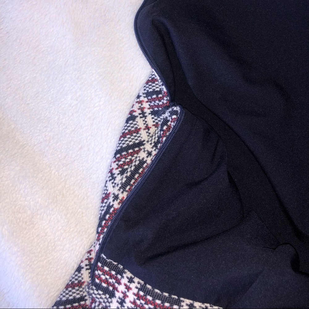 Ann Taylor Skirt - Picture 2 of 4